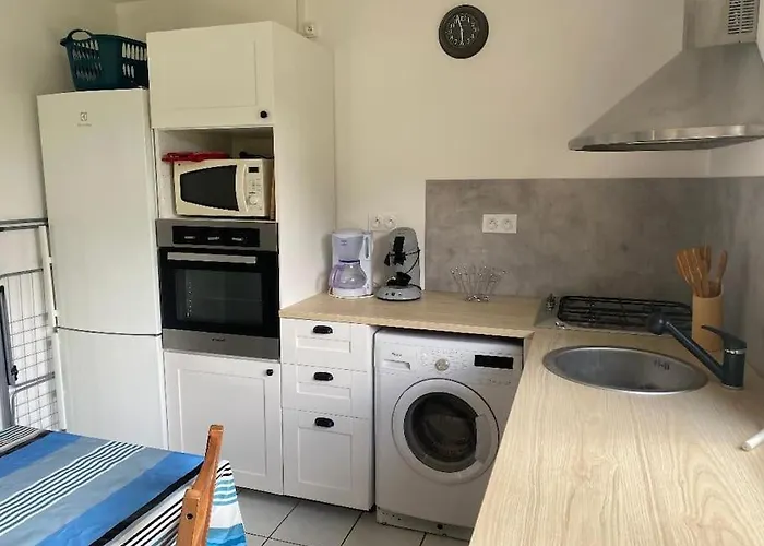 Petite Maison En Auvergne